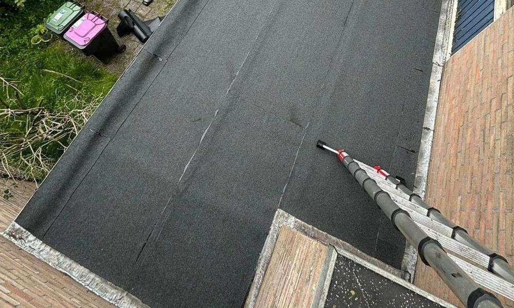 Plat dak geplaatst door dakdekker in Didam Plat dak geplaatst door dakdekker in Didam